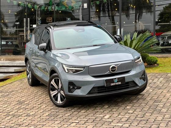 VOLVO XC40 P6 RECHARGE ELECTRIC PLUS VOLVO XC40 P6 RECHARGE ELECTRIC PLUS